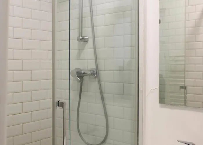 - 2p - Champs Elysees Lejlighed *